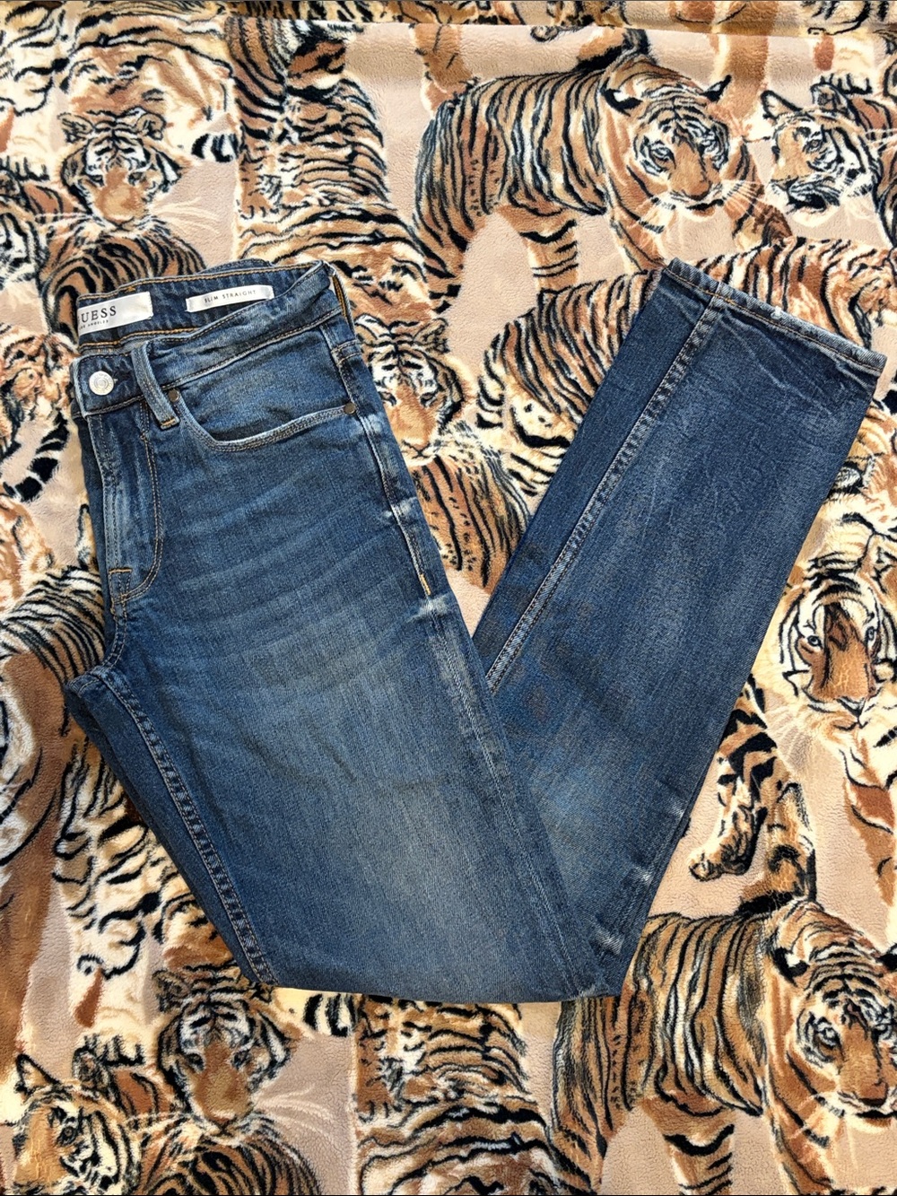 GUESS Men's Slim Straight Indigo Blue Jeans